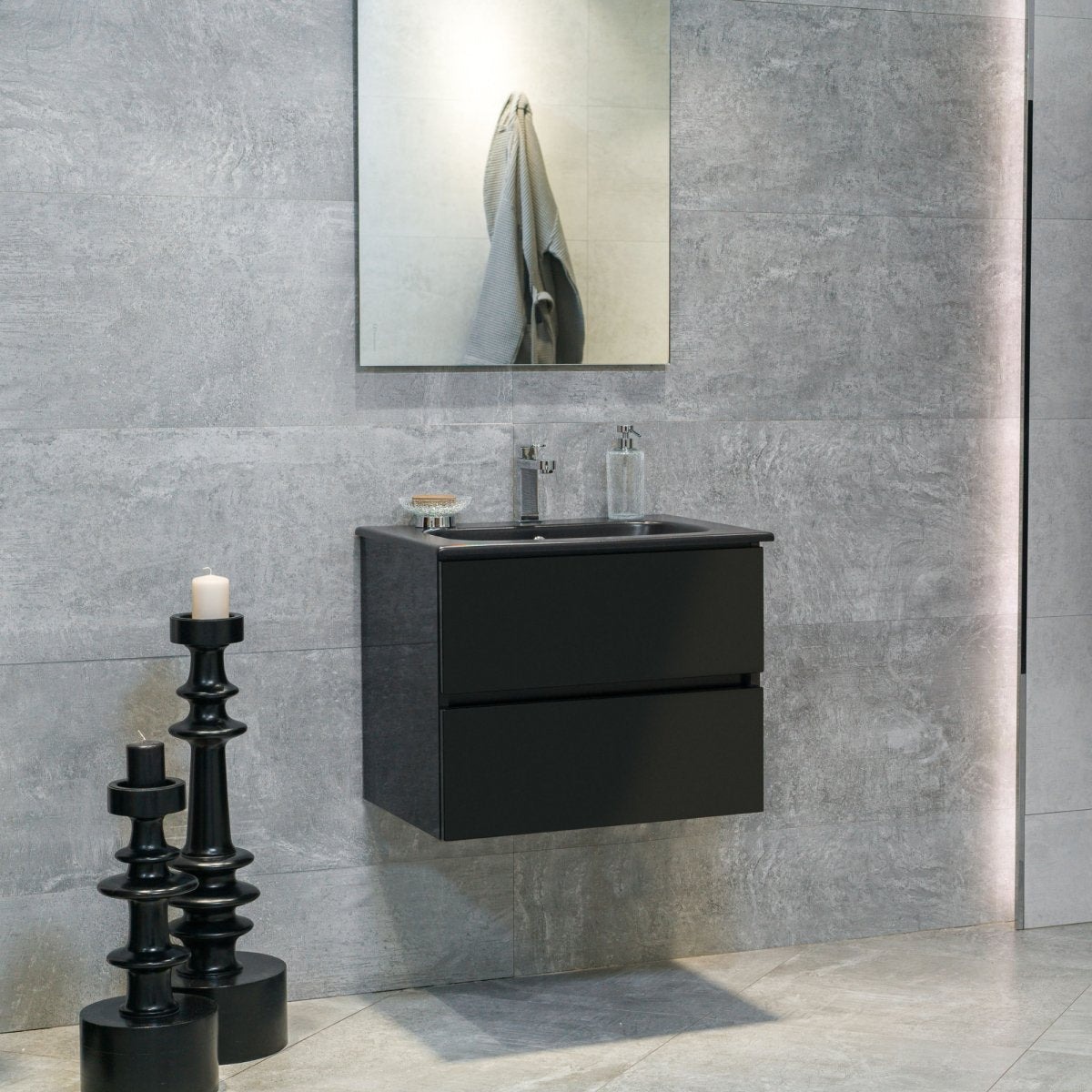 24 Inch High Gloss Black Veneto Floating Bathroom Vanity