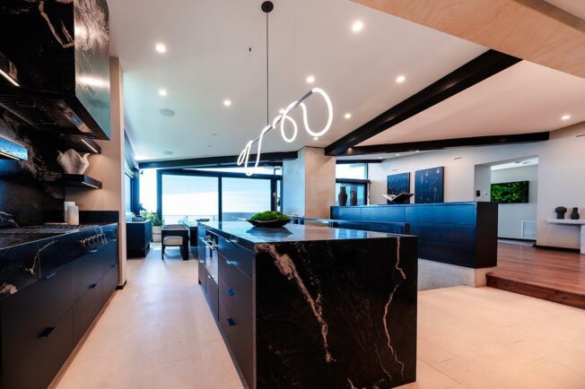 Andes Black Quartzite - Image 2