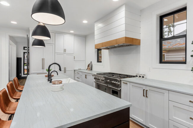 White Montreal Quartzite - Image 10