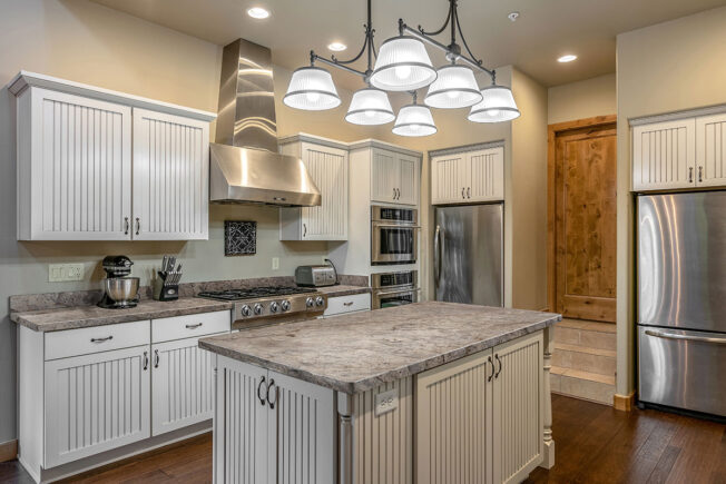 White Spring Granite - Image 3
